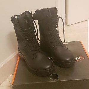5.11 combat boots size 7